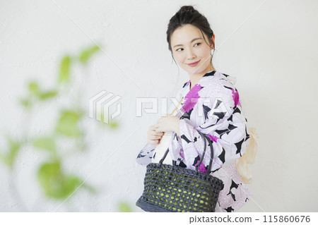 A woman in a yukata 115860676