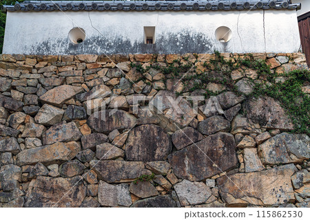 Okayama Bitchu Matsuyama Castle stone walls and castle walls 115862530