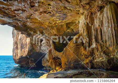 Interior of Neptune's Cave in Capo Caccia, Sardinia. 115866264