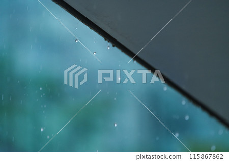 Image of heavy rain such as torrential rain 115867862