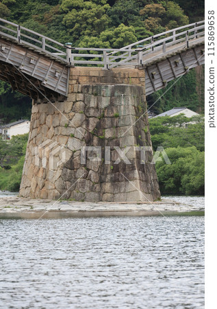Stonework of Kintai Bridge, sturdy spindle-shaped abutment (upstream side) Stonework of Kintai Bridge, sturdy spindle-shaped abutment (upstream side) 115869658