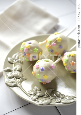 Colorful cake pops on a plate 115870400