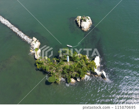 宮城七濱地藏島燈塔（無人機空拍） 115870695