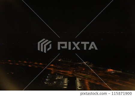 從空中看到的城市夜景 115871900