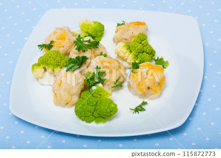 Fish balls with broccoli 115872773