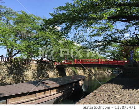 Water City Ogaki City: Red Bridge and Boats Water City Ogaki City: Red Bridge and Boats 115873471