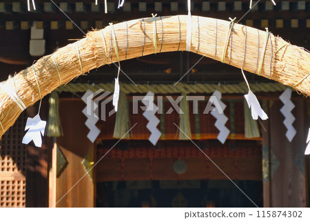 Gojo Tenjin Shrine: Great Purification Ceremony: Passing through the Chi no Wa (Ueno Park, Taito Ward, Tokyo) Gojo Tenjin Shrine: Great Purification Ceremony: Passing through the Chi no Wa (Ueno Park, Taito Ward, Tokyo) 115874302