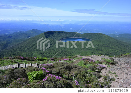 Miyamakirishi and the Kirishima Mountains 115875629