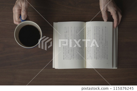 Senior woman reading Senior woman reading 115876245