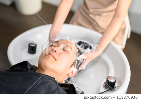 在髮廊洗髮水 115876936