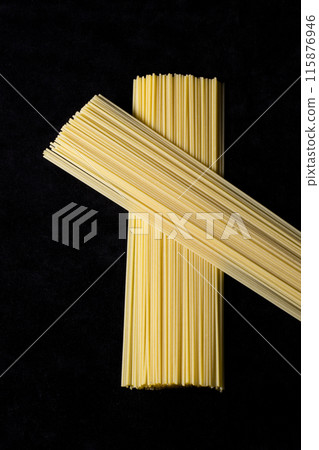 Dried noodles Spaghetti 115876946