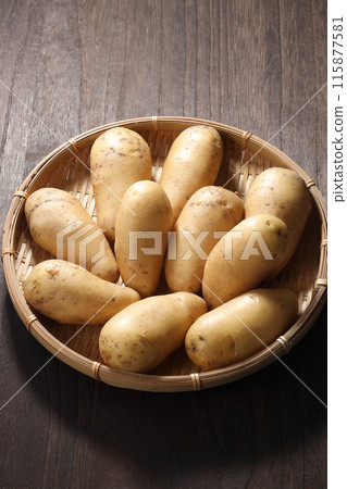 用新馬鈴薯製作 用新馬鈴薯製作 115877581