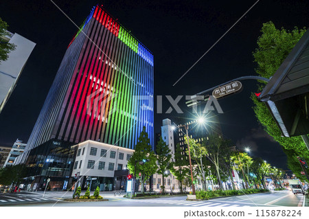 Kawasaki city night view: Illuminated Kawasaki City Hall New Main Building, City Hall Street [Kanagawa Prefecture] 115878224