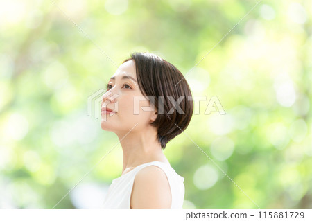Beauty, Fresh green, Looking up 115881729