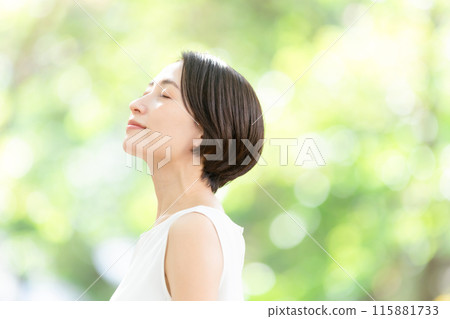 美麗清新綠色抬頭 115881733