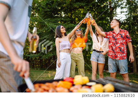 ?ompany of people having bbq party on in summer park. Lifestyle, holidays, weekend, leisure concept. ?ompany of people having bbq party on in summer park. Lifestyle, holidays, weekend, leisure concept. 115882610
