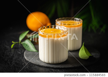 Dessert panna cotta with lemon 115884583