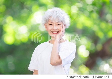 Fresh green, woman, gray hair 115884631