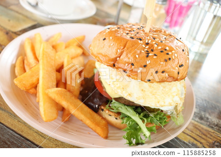 Big burger and fries 115885258