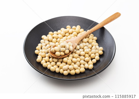 Soybean on white background 115885917