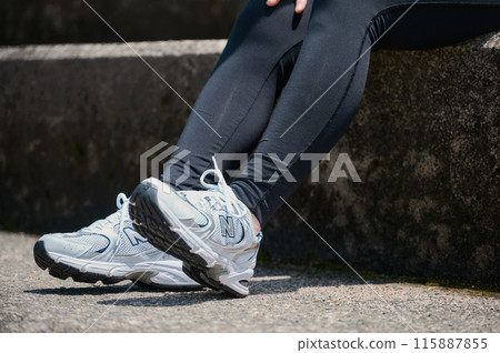 Woman exercising in the park, sportswear, health 115887855