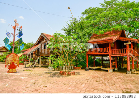 Beautiful cityscape in Vientiane, the capital of Laos 115888998