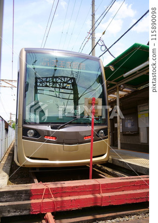 堺電車（Cha-cha）在濱寺站下車 / 阪堺電車（大阪府堺市西區） 115890098