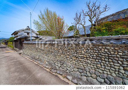 [Important Preservation District for Groups of Traditional Buildings] Doi Kurukawa, Ishiguro Walls and Hedgerows, Aki City, Kochi Prefecture 115891062