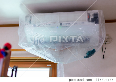 Air conditioner cleaning House cleaning 115892477