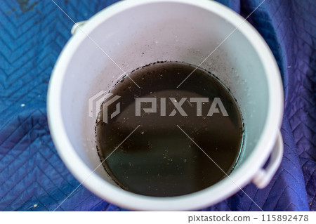 Air conditioner cleaning House cleaning 115892478