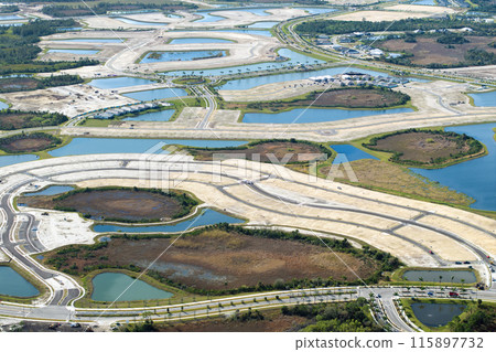 Development of residential housing in American suburbs. Beginning of construction works on prepared ground 115897732