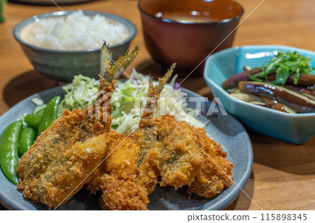 Delicious fried horse mackerel set meal Delicious fried horse mackerel set meal 115898345