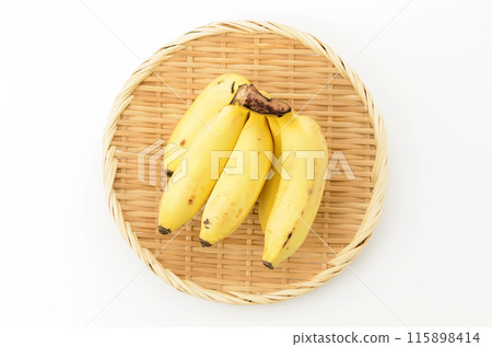 Monkey banana 115898414