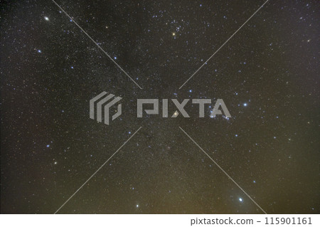 Autumn starry sky: Winter diamonds in the predawn sky 115901161