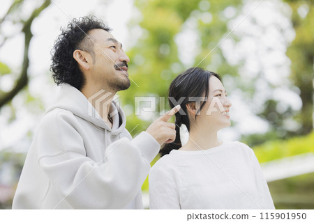 Outdoor couple 115901950