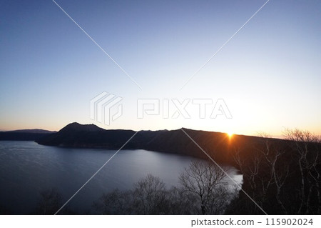摩週湖的黎明－初冬 115902024