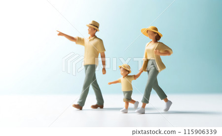 一家人出遊，親密的家人 115906339