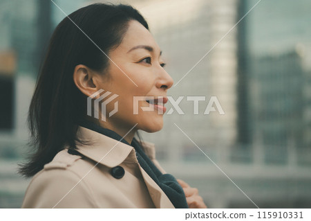 business, female, females 115910331