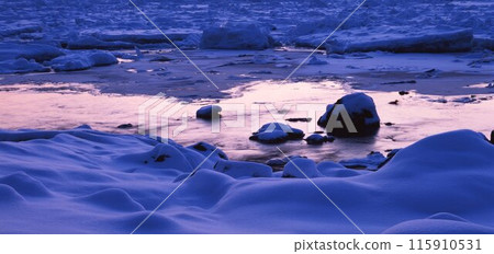 Hokkaido Shiretoko Cape Coast Sunset Reflection 115910531