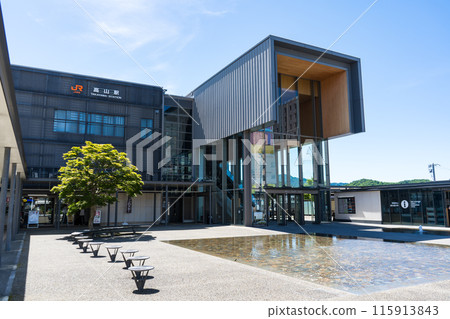 Clear blue sky and scenery in front of Takayama Station | East Exit | Takayama City, Gifu Prefecture Clear blue sky and scenery in front of Takayama Station | East Exit | Takayama City, Gifu Prefecture 115913843