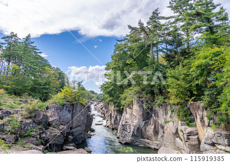Genbikei Gorge - Lord Date Masamune, Sendai Domain: "Matsushima and Genbikei are the two most scenic spots in our territory." 115919385