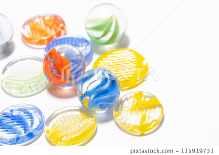 Summer image of marbles 115919731