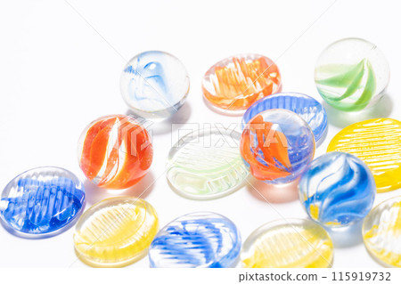 Summer image of marbles 115919732