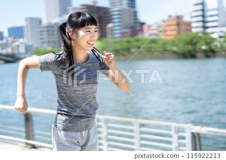 慢跑的女人 115922213