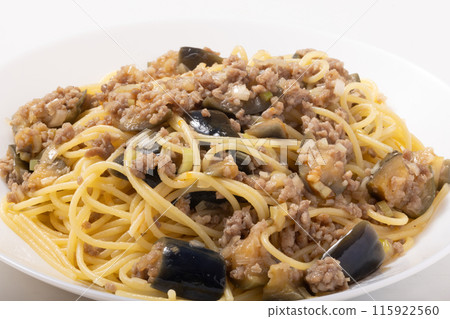 Spicy and sweet stir-fried eggplant and minced meat pasta Spicy and sweet stir-fried eggplant and minced meat pasta 115922560