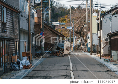 2020 Noto Peninsula Earthquake: Scorched earth townscape of Wajima 115924057