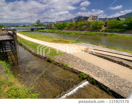 從京都府三座大橋拍攝的鴨川 115925578
