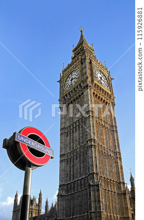London landmarks 115926881