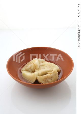 Simmered white eggplant 115926963