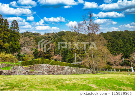 Azuchi Castle, built by Oda Nobunaga 115929565